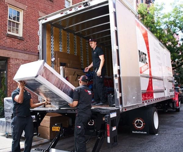 الجناح الملكي لنقل وتغليف الأثاث